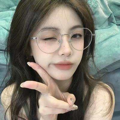 因为不是真正的伙伴而被逐出勇者队伍，流落到边境展开慢活人生